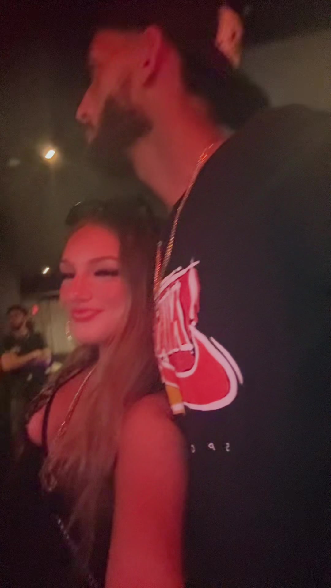 @Glowwithkiya