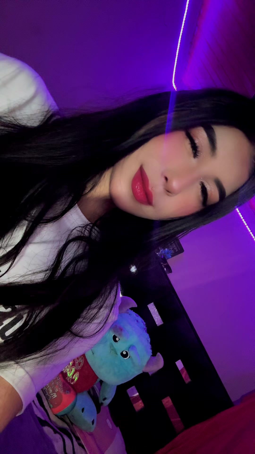 @anny_16060