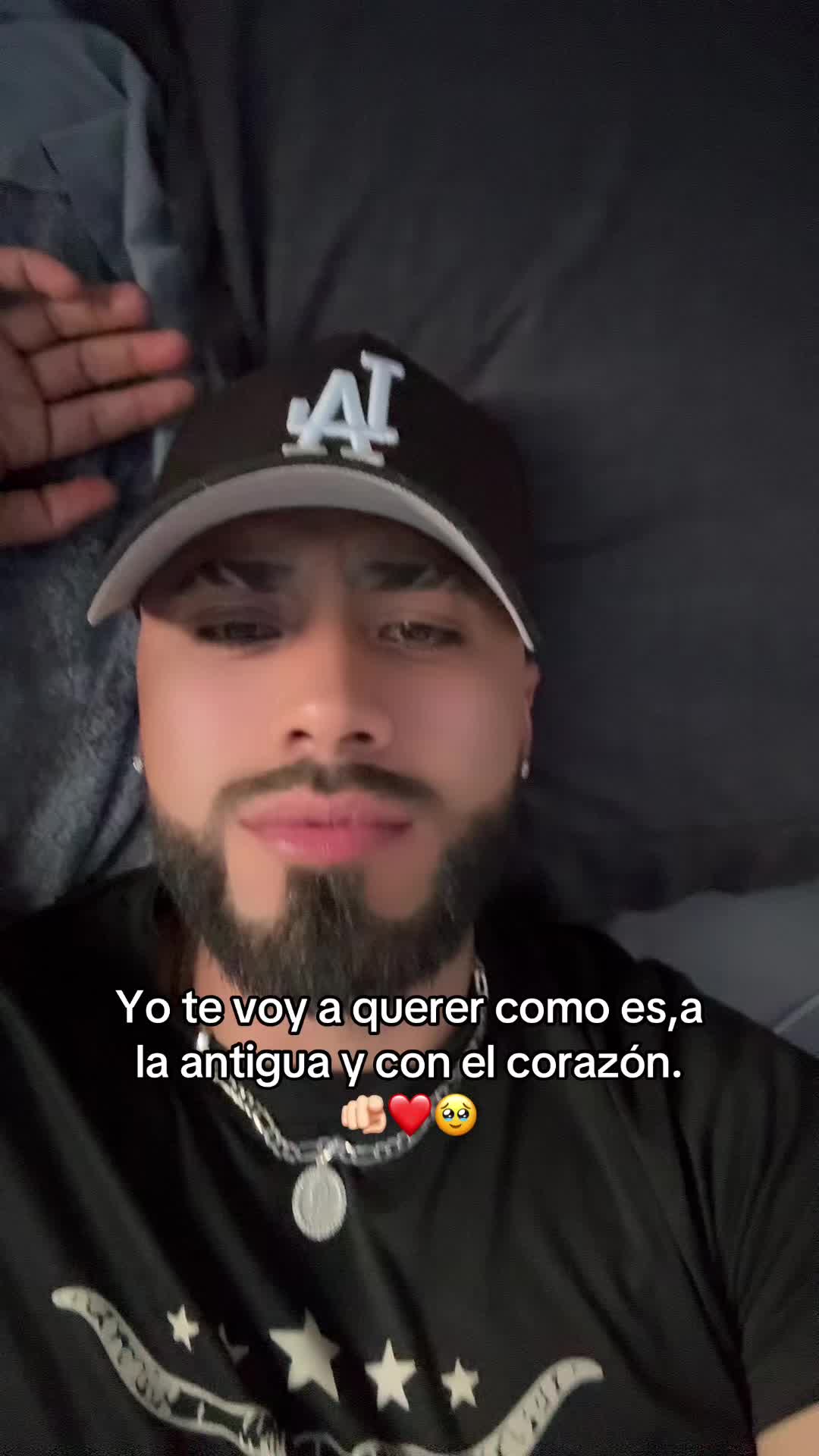@qiique🕷️