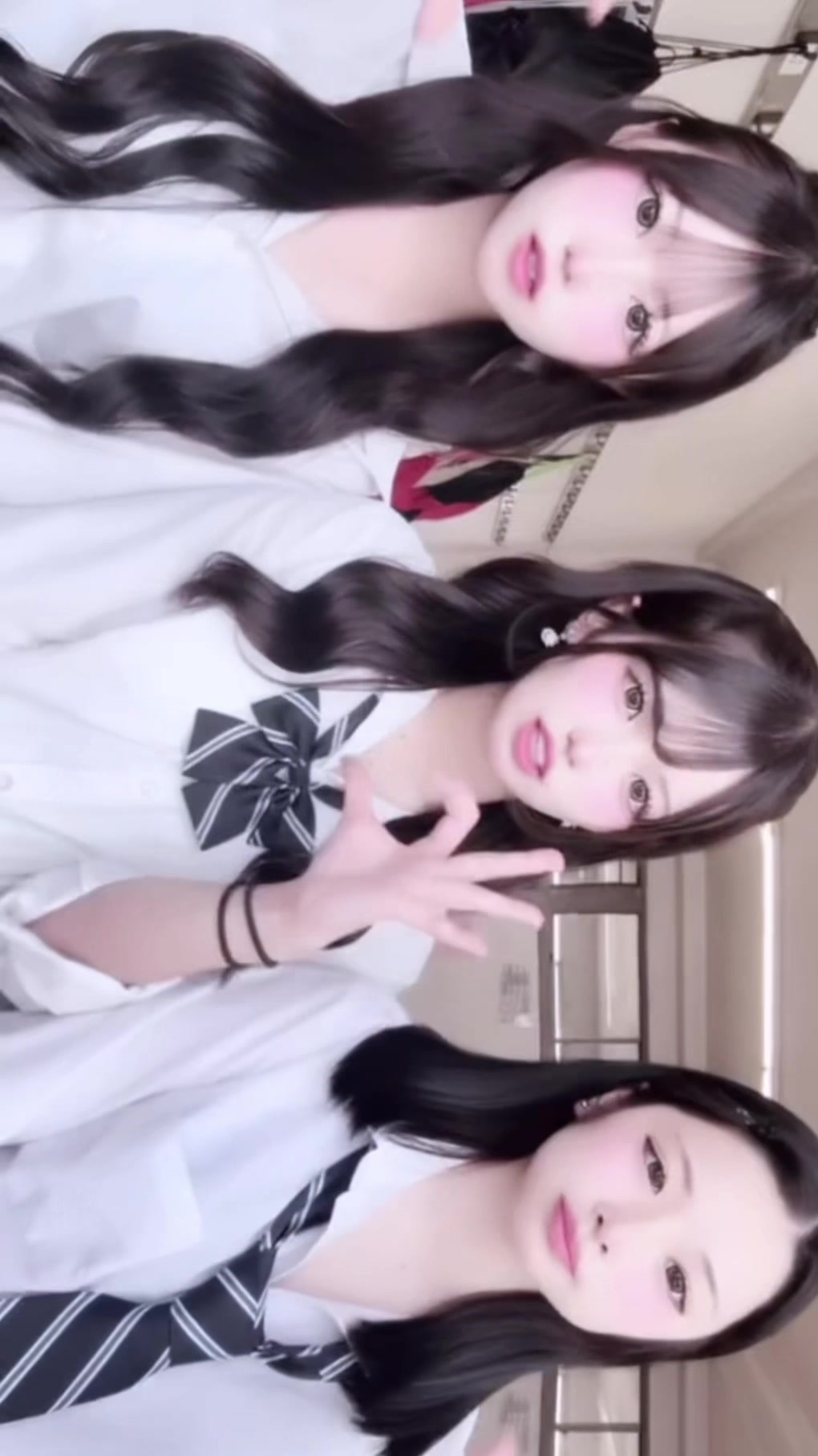 @りな