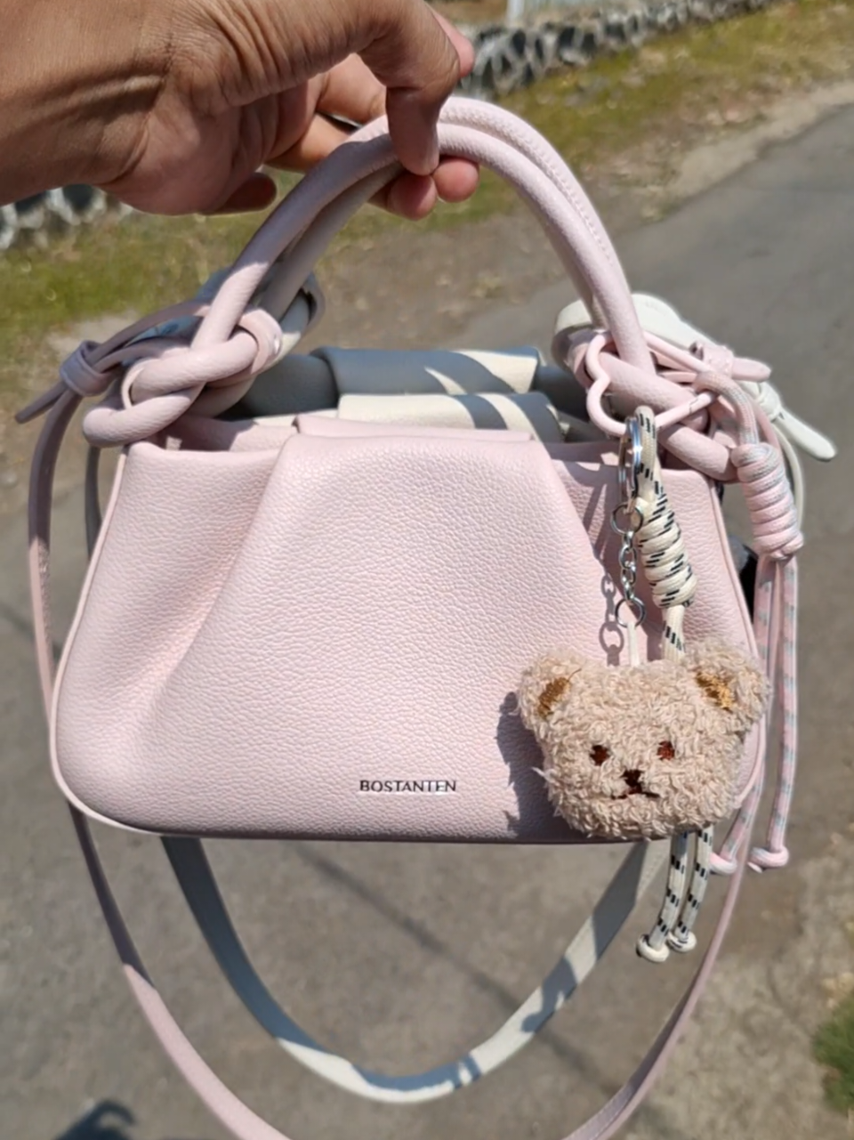 @Viora Bag