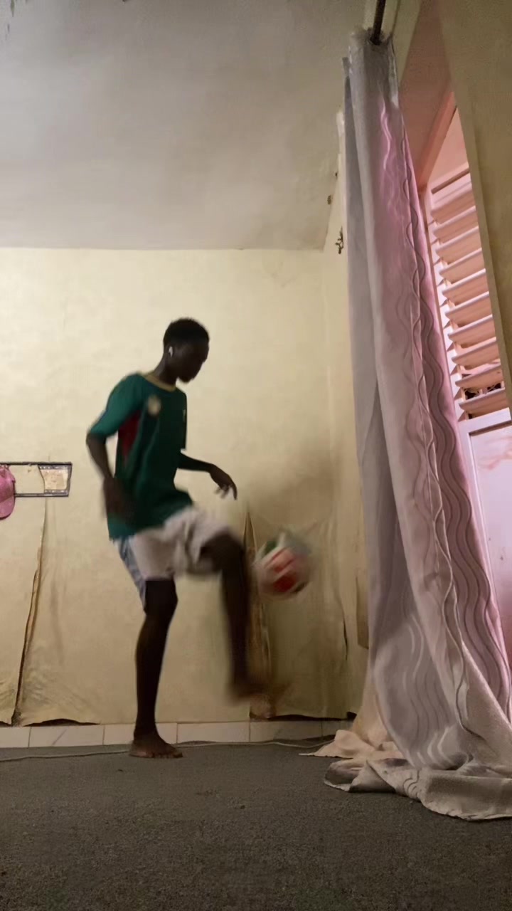 @✪𝐕𝐢𝐧𝐢 $ 𝐣𝐫 🇧🇷🤍🇸🇳🎭