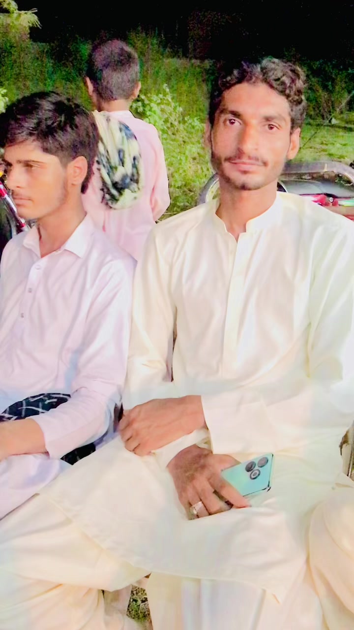 @DILAWAR KHAN💫❤️