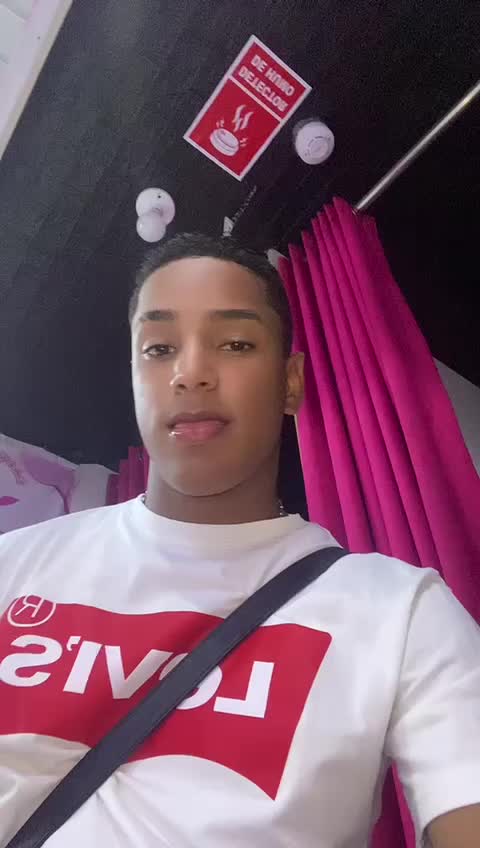 @Omarcito🍓