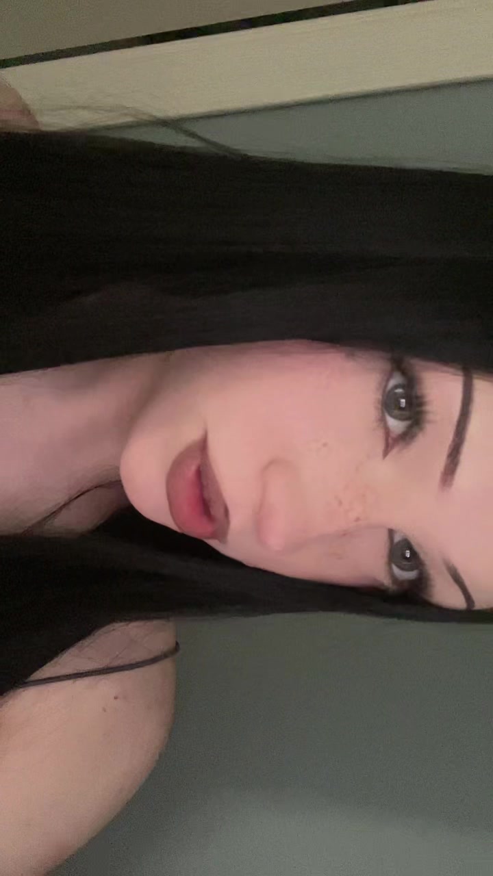 @дуня👅
