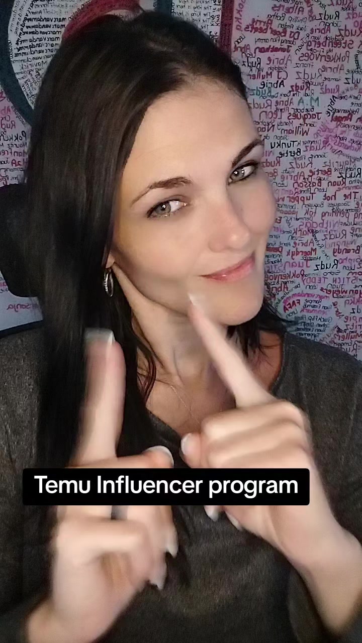 @Christi💚💜