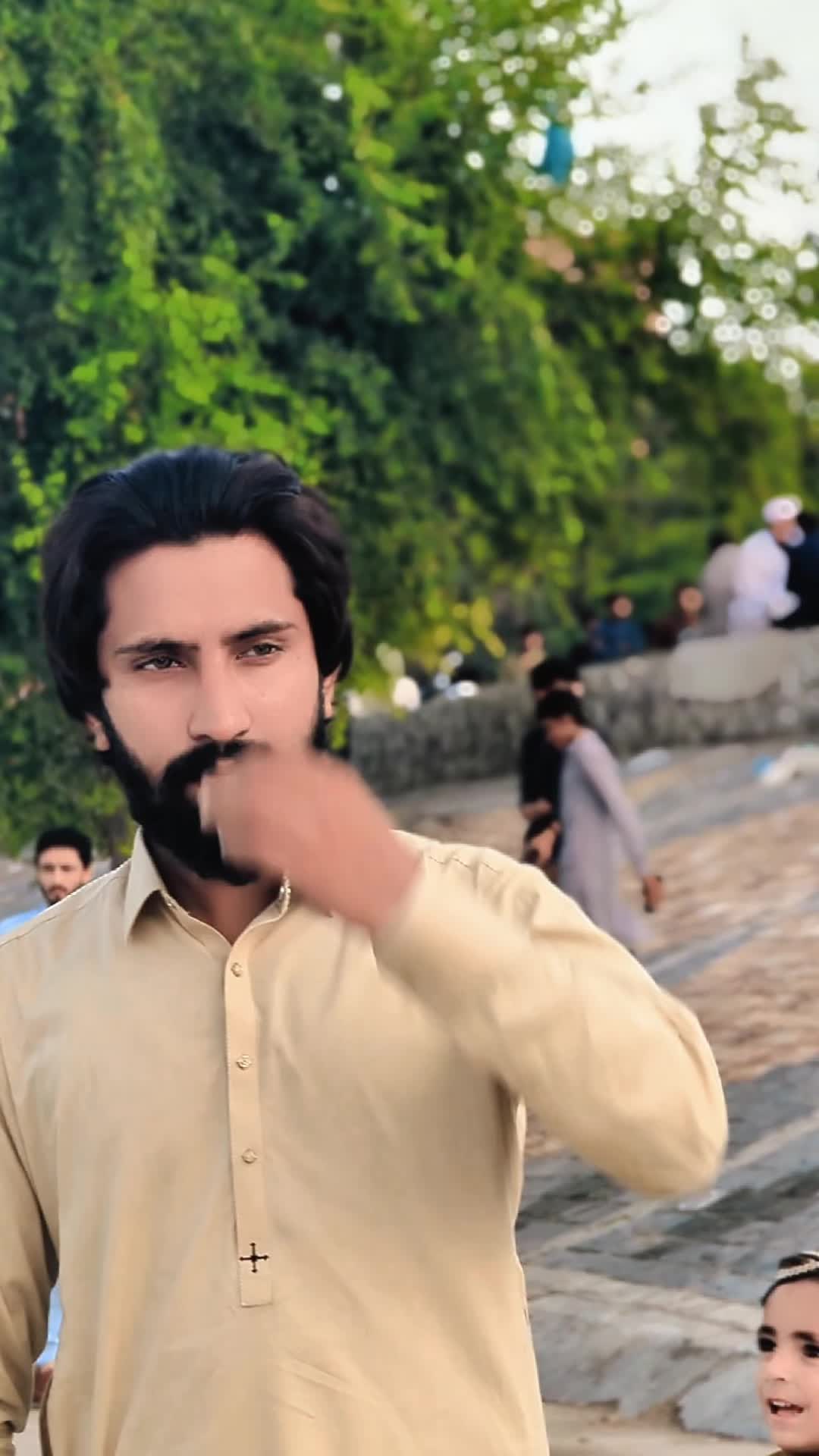 @Meer Khan black lover 🖤