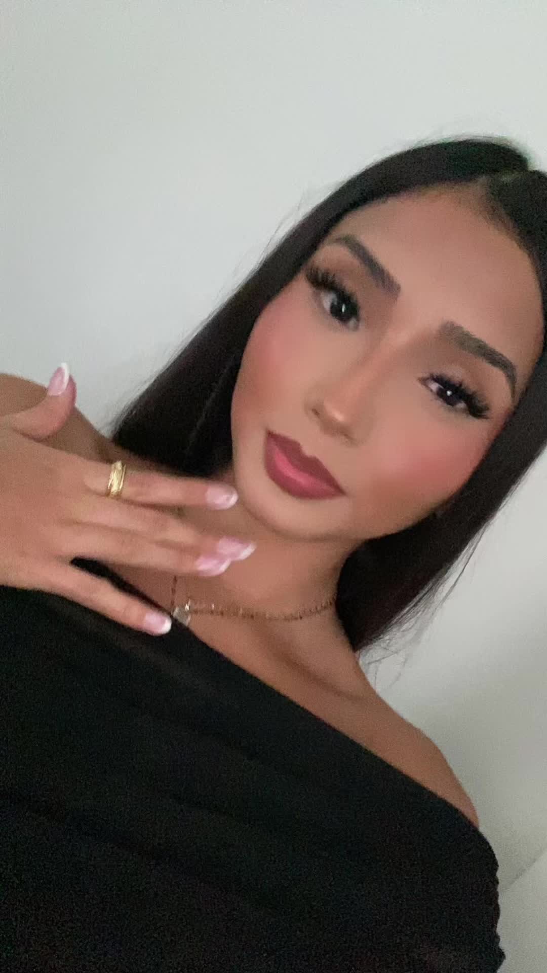 @𝐶𝑎𝑟𝑚𝑒𝑙𝑎