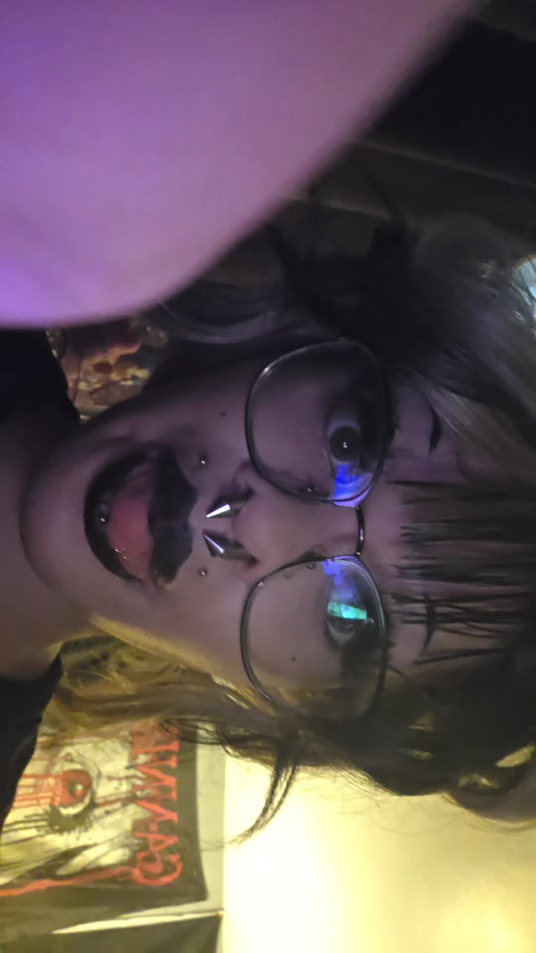 @𝖈𝖍𝖗𝖎𝖘𝖙𝖊𝖑