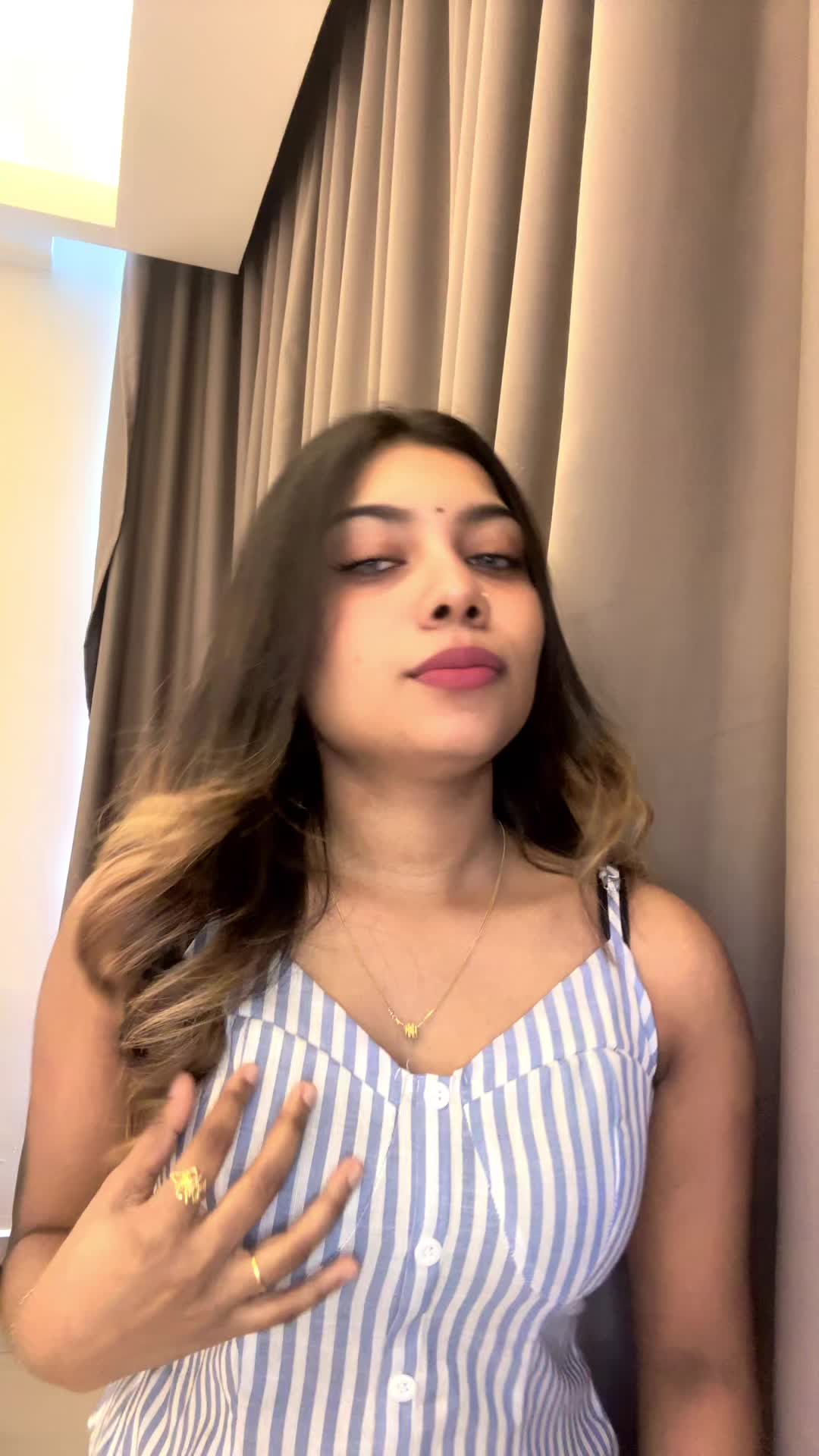 @Aishuu🖤👀