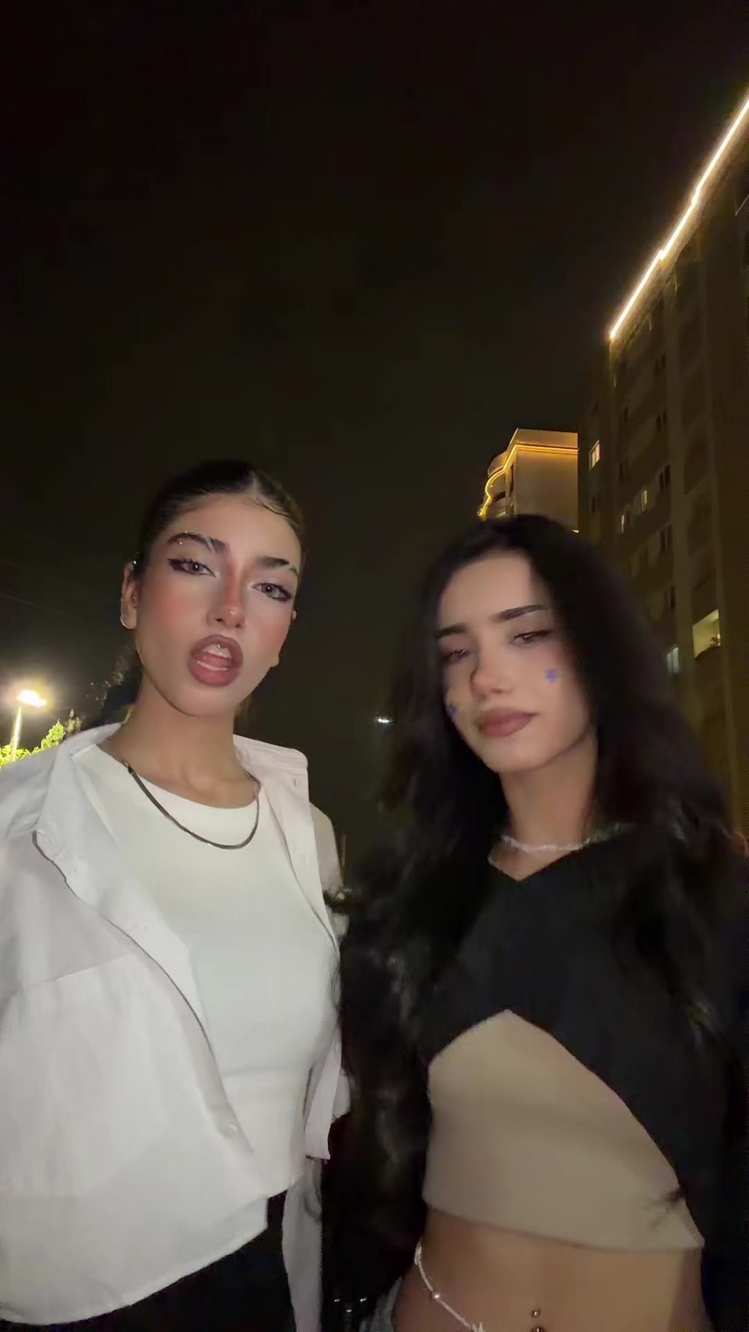 @avaaawoo