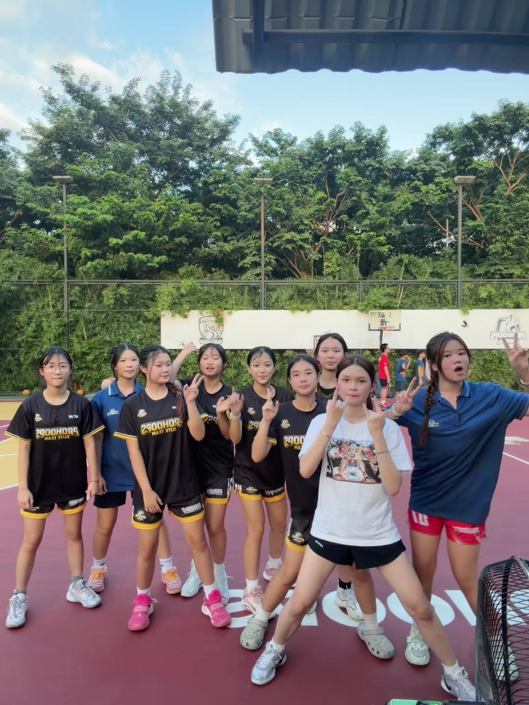 @Linh kool - Anh thư