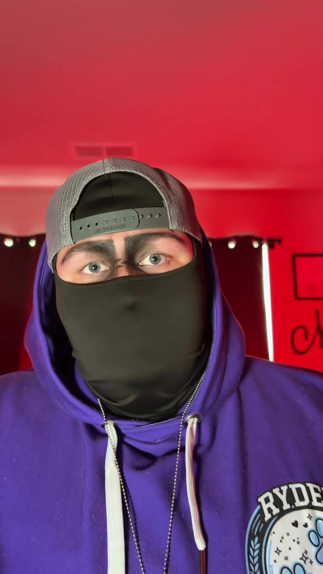 @𝙽𝙾𝙲𝚃𝚄𝚁𝙽𝙴