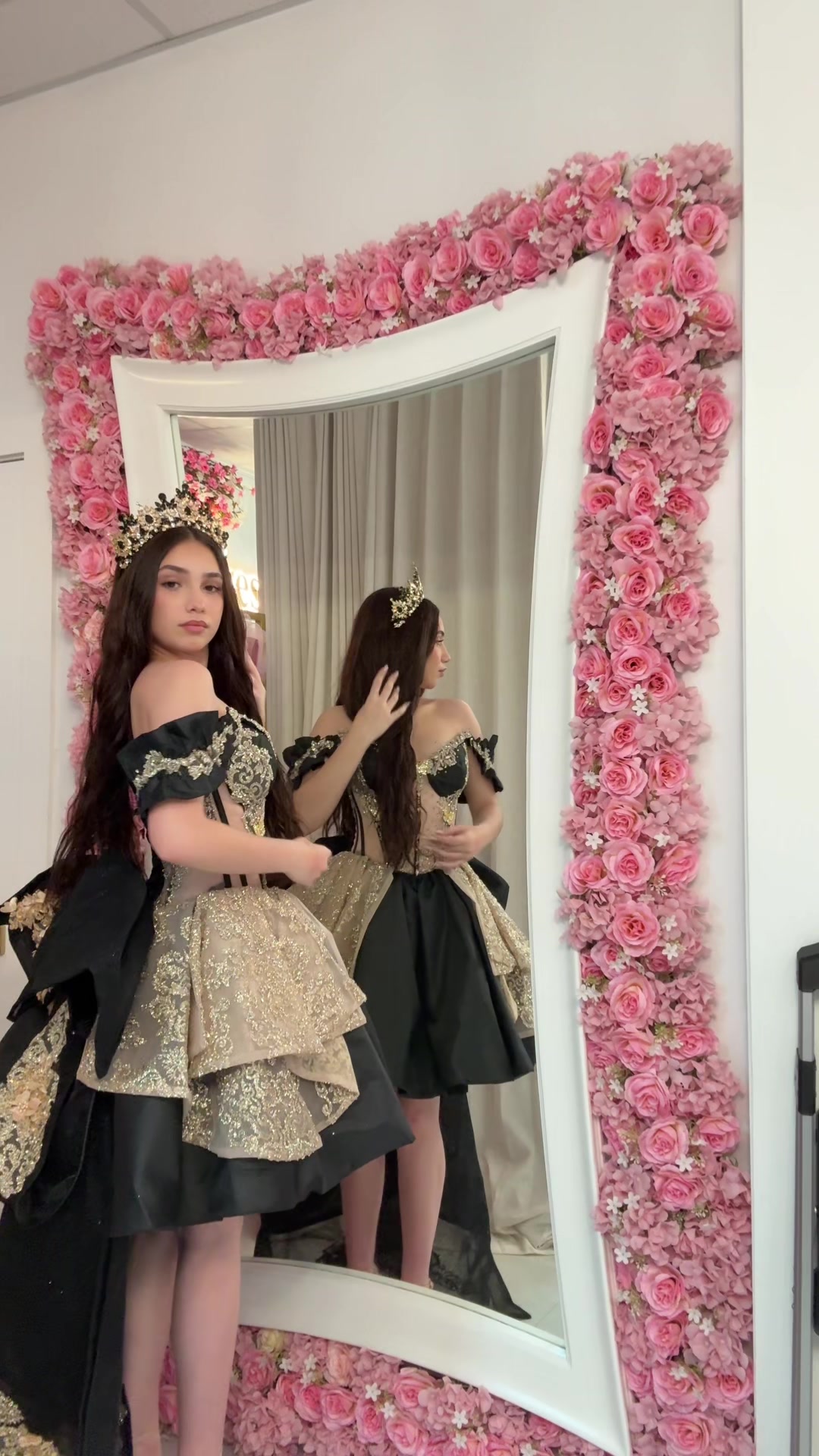 @Bella&rsquo;s Dress Boutique
