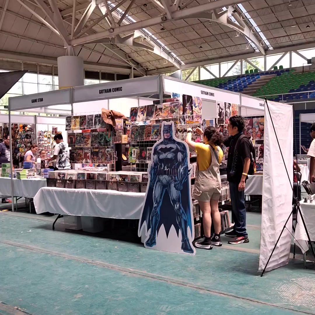 @Gotham Comics