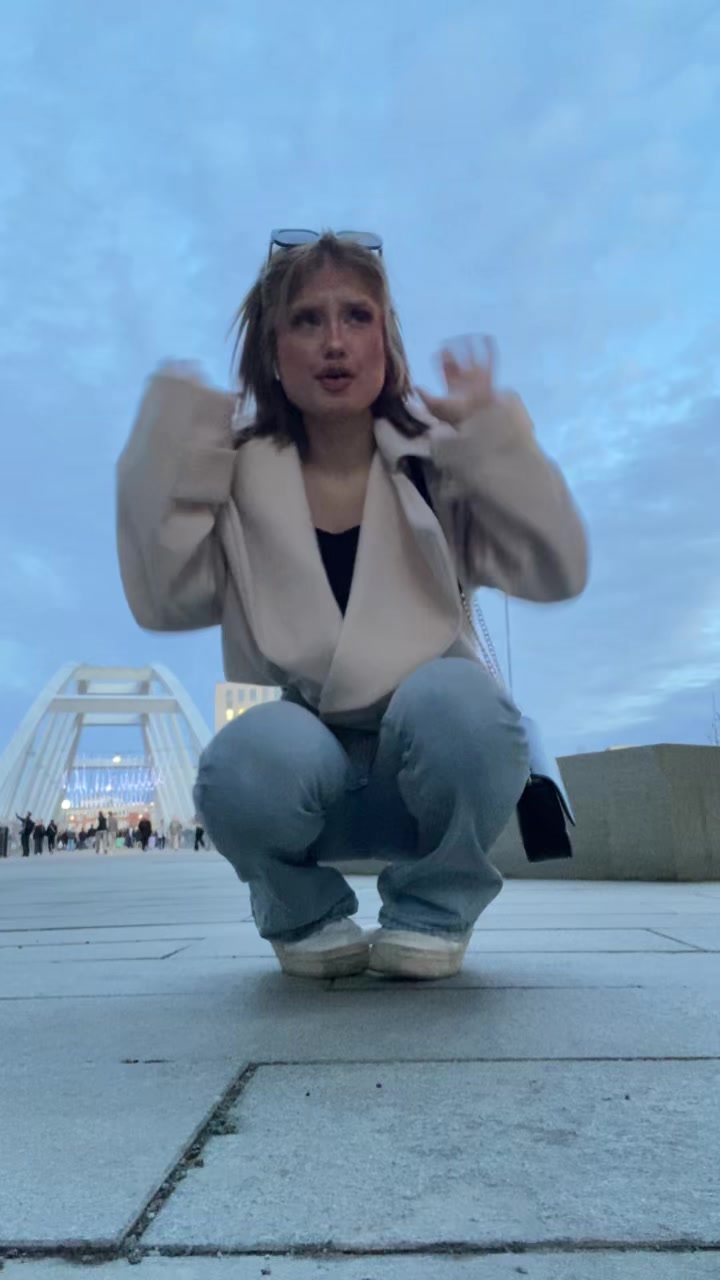 @𝒵