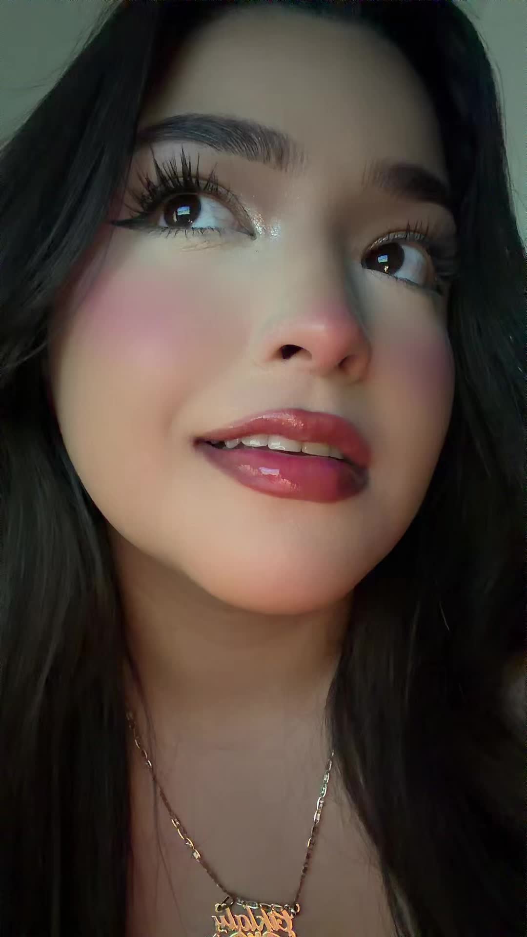 @Ciklaly Fernandez