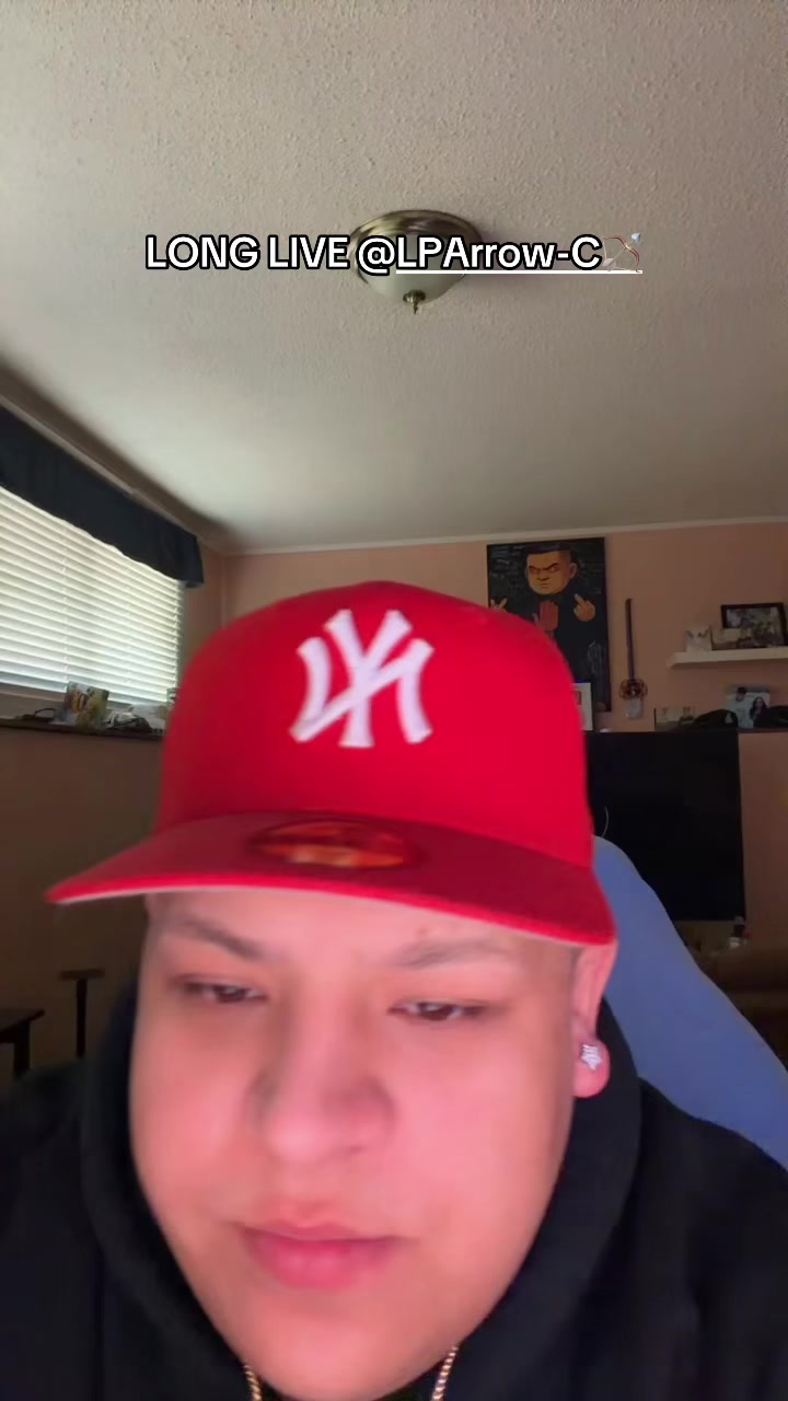@Twoyoungfrfr 🏹