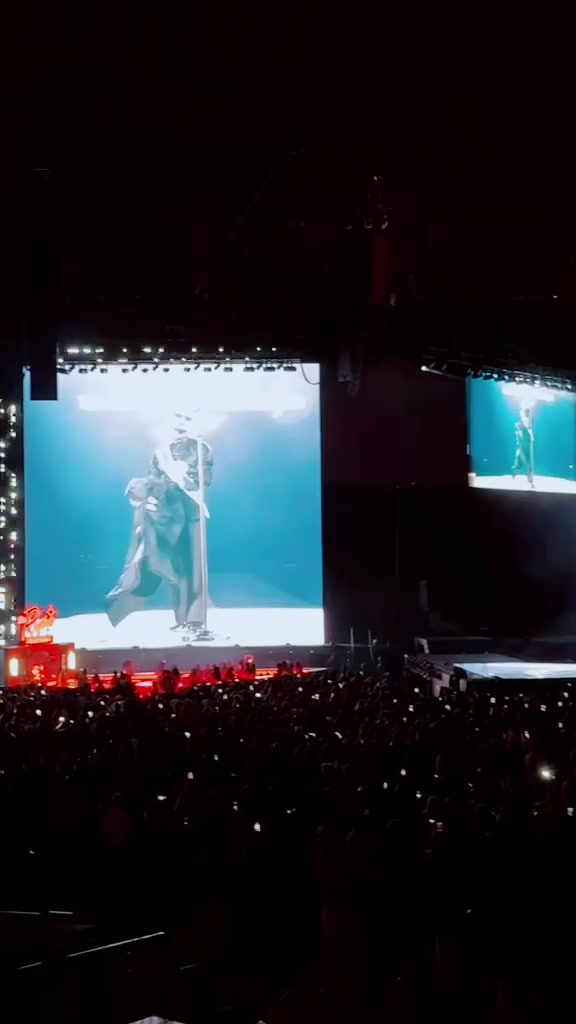 @Ahmed 🇨🇦