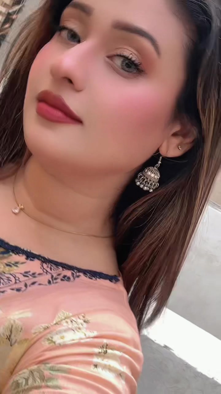 @Sarah Khan 🔥