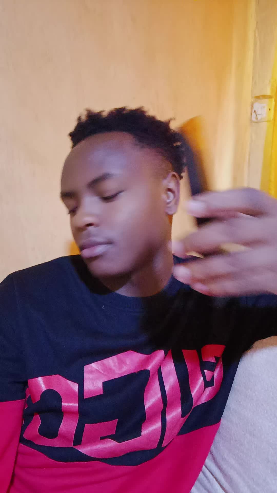 @Mosecomedy🇰🇪🇺🇸