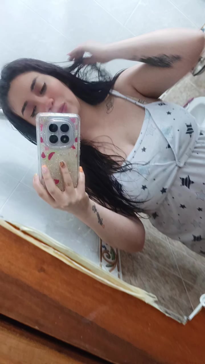 @🤩👩👦Angie Rueda🥰👼🏻👣