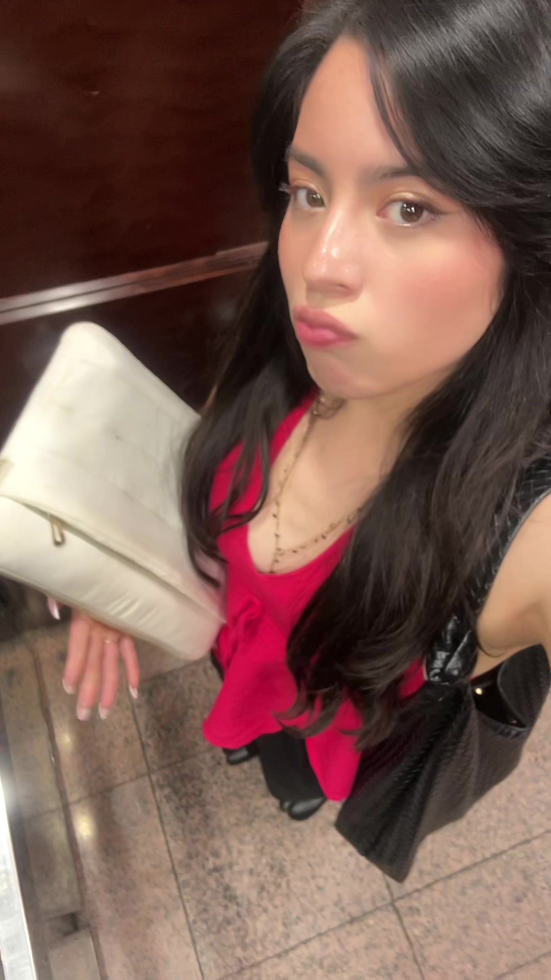@lizbethrojocampuzano