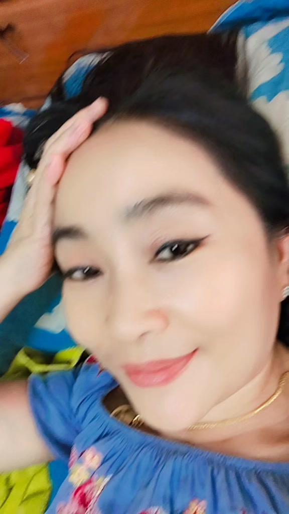 @Nay Chi