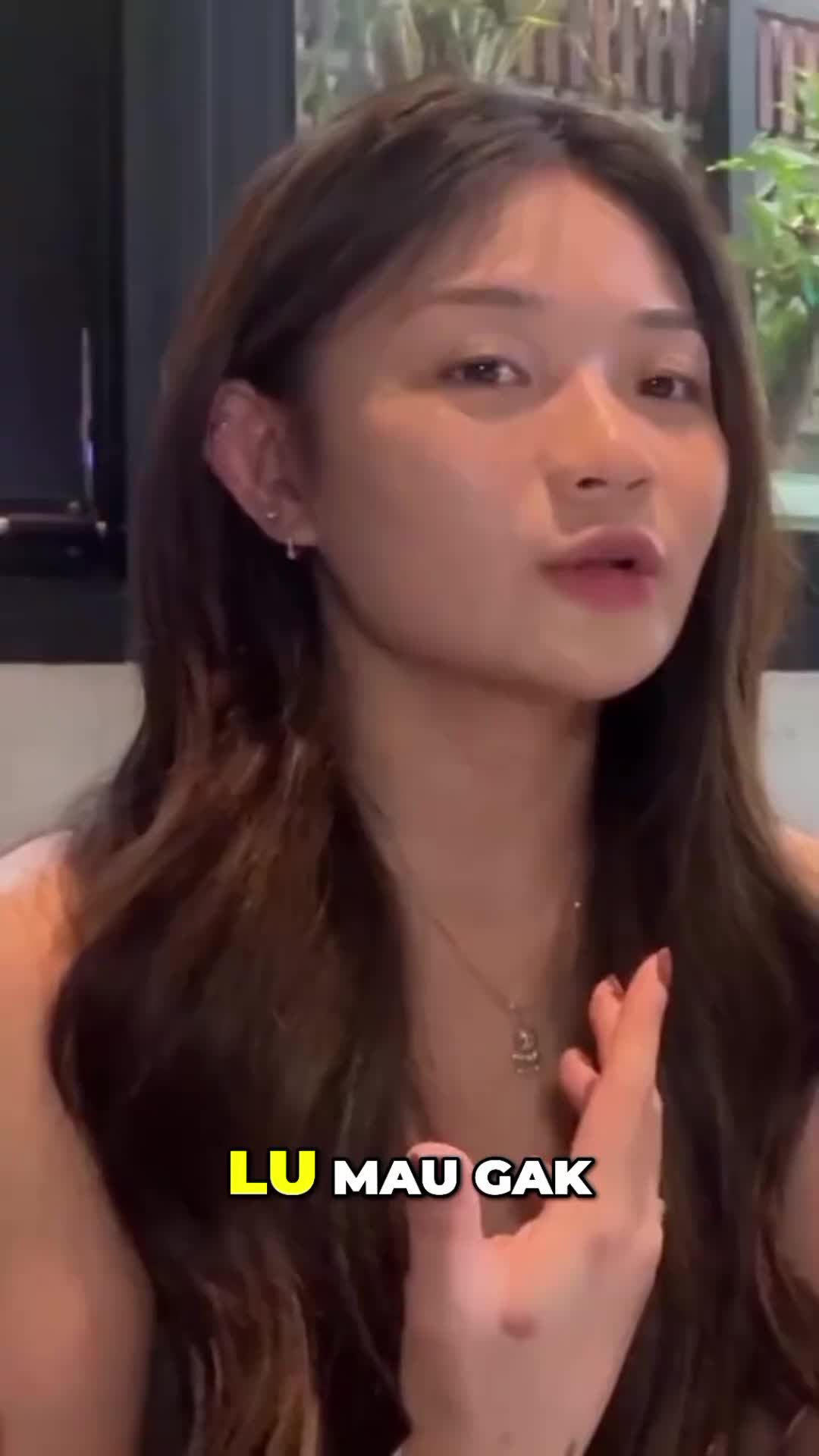 @Expliclip