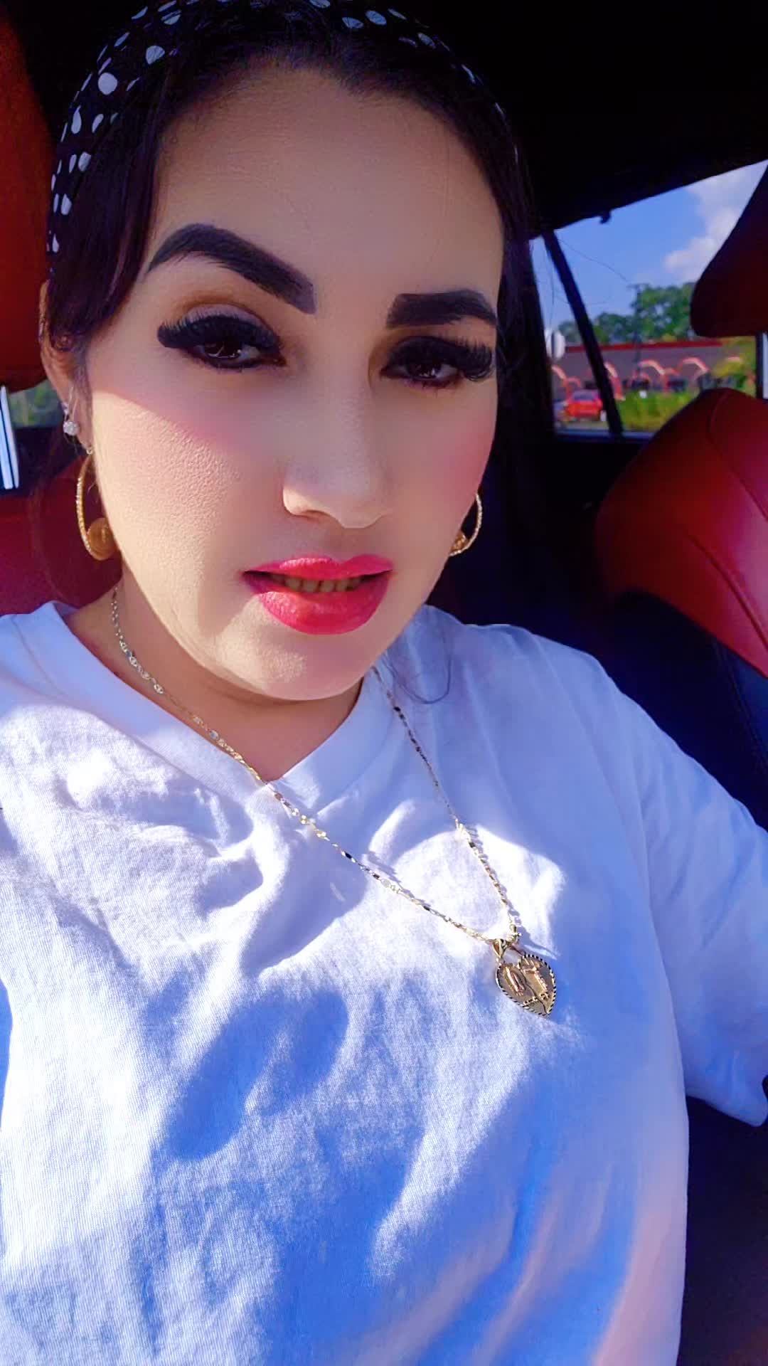 @anita valle