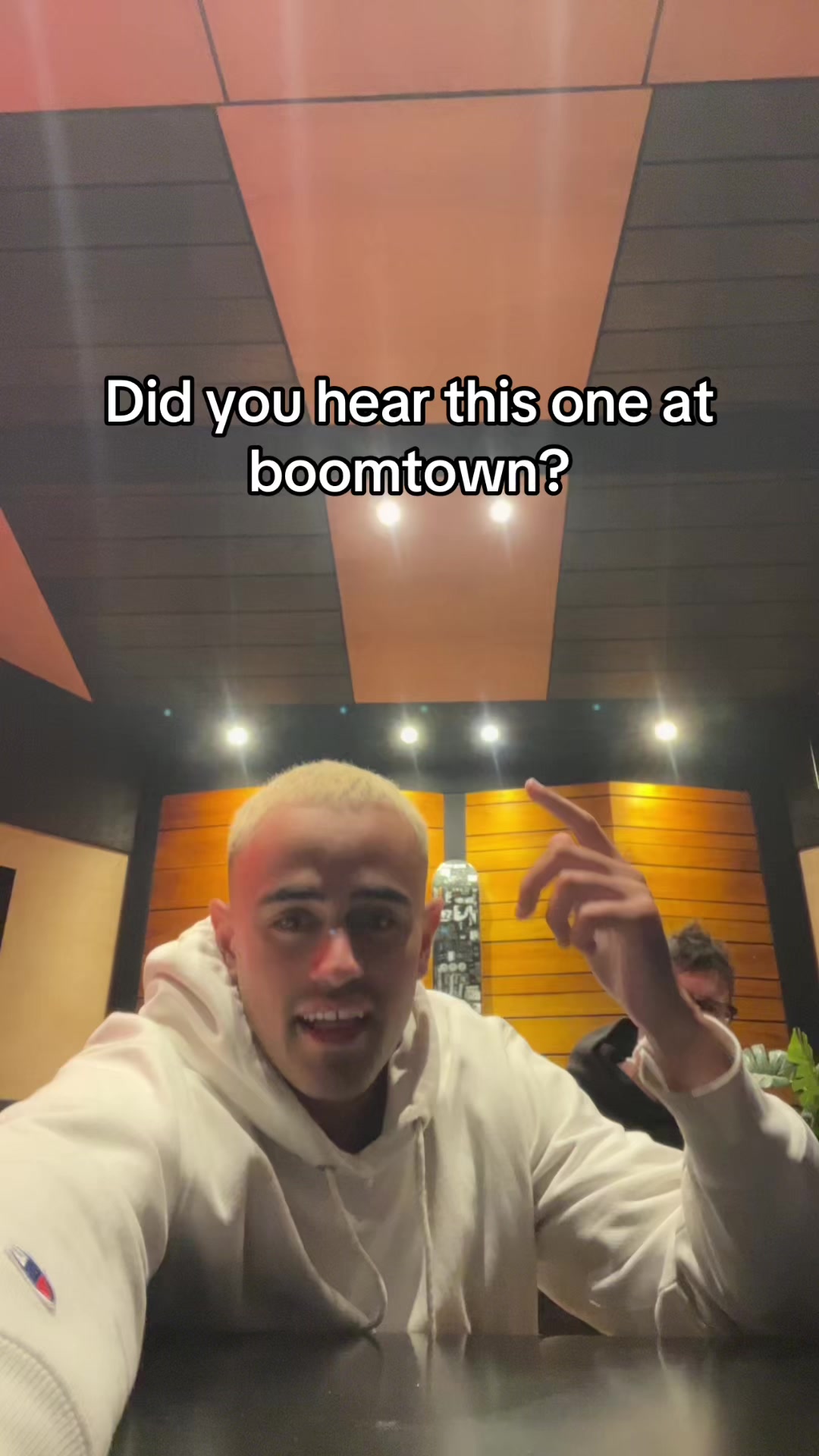 @Loboski_