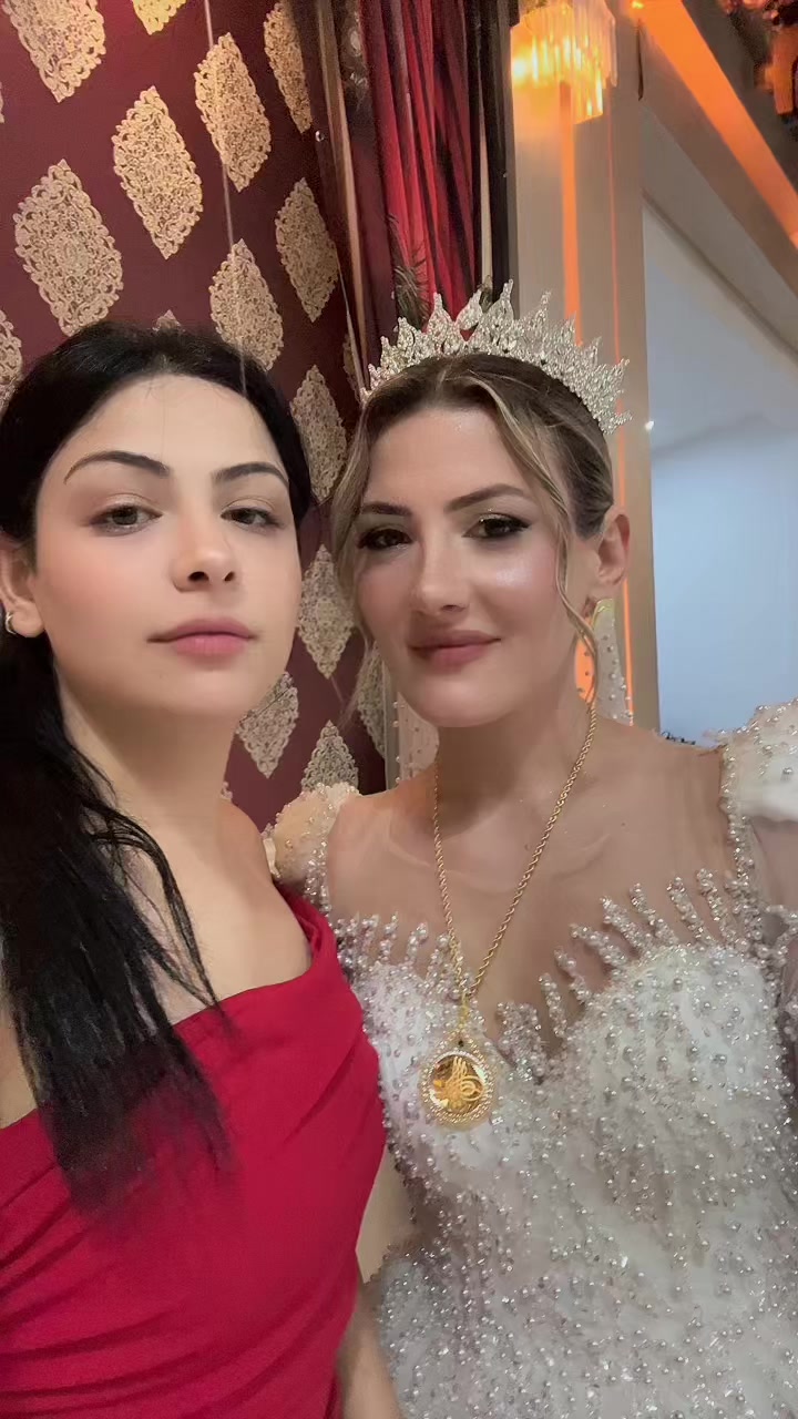 @Melekk