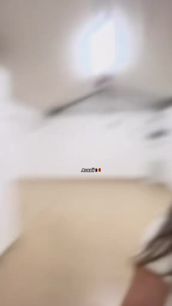 @𝓘ana⌛️
