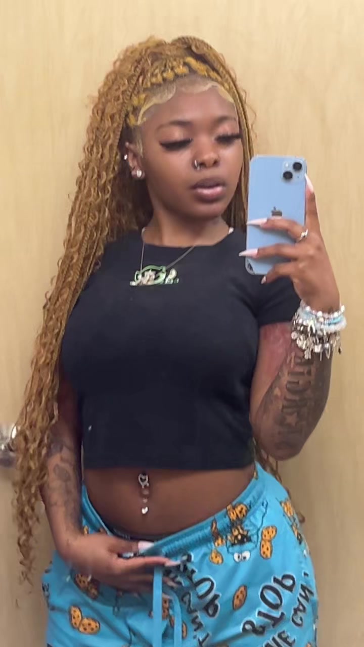 @🦇