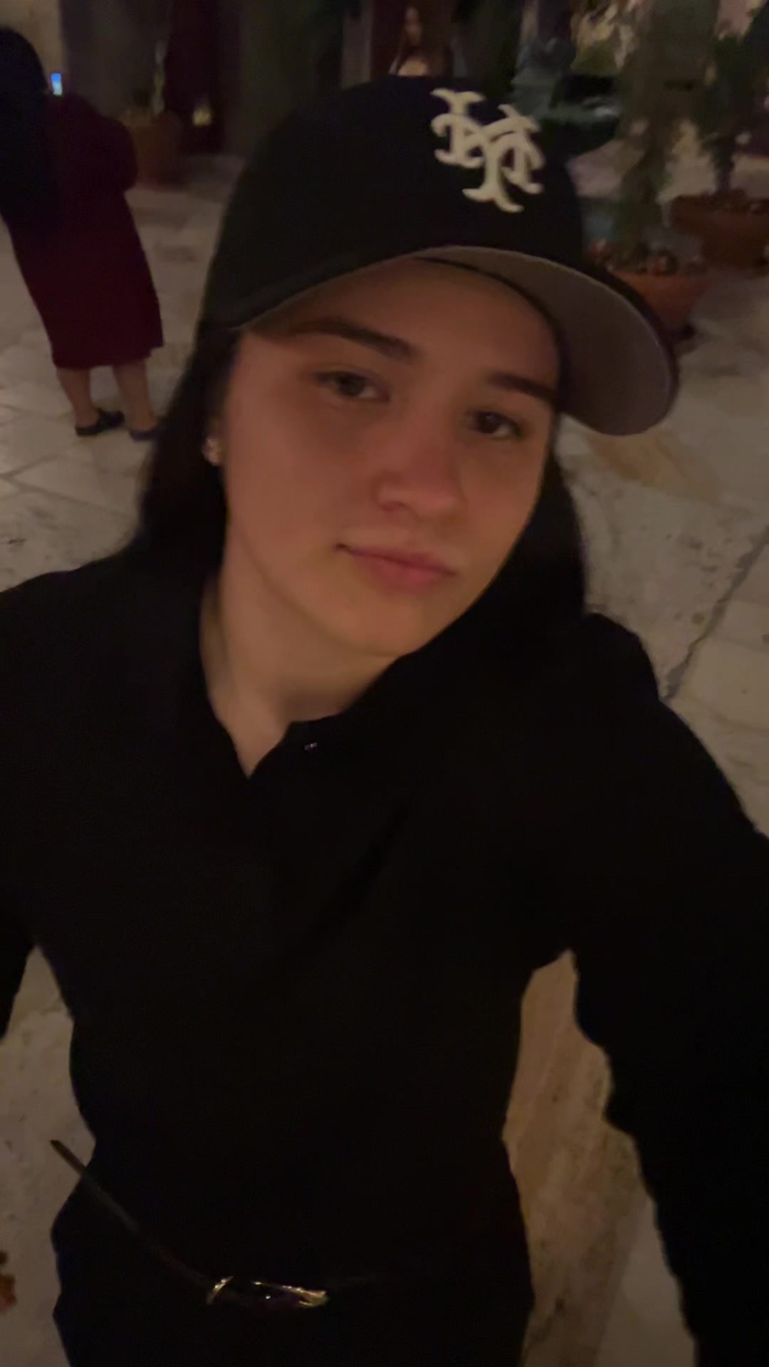 @isabella