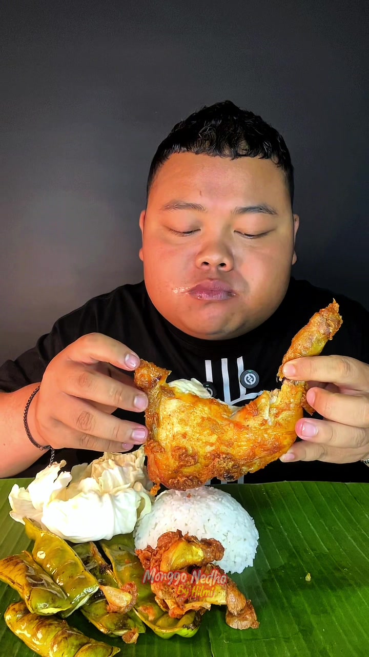@Monggonedho