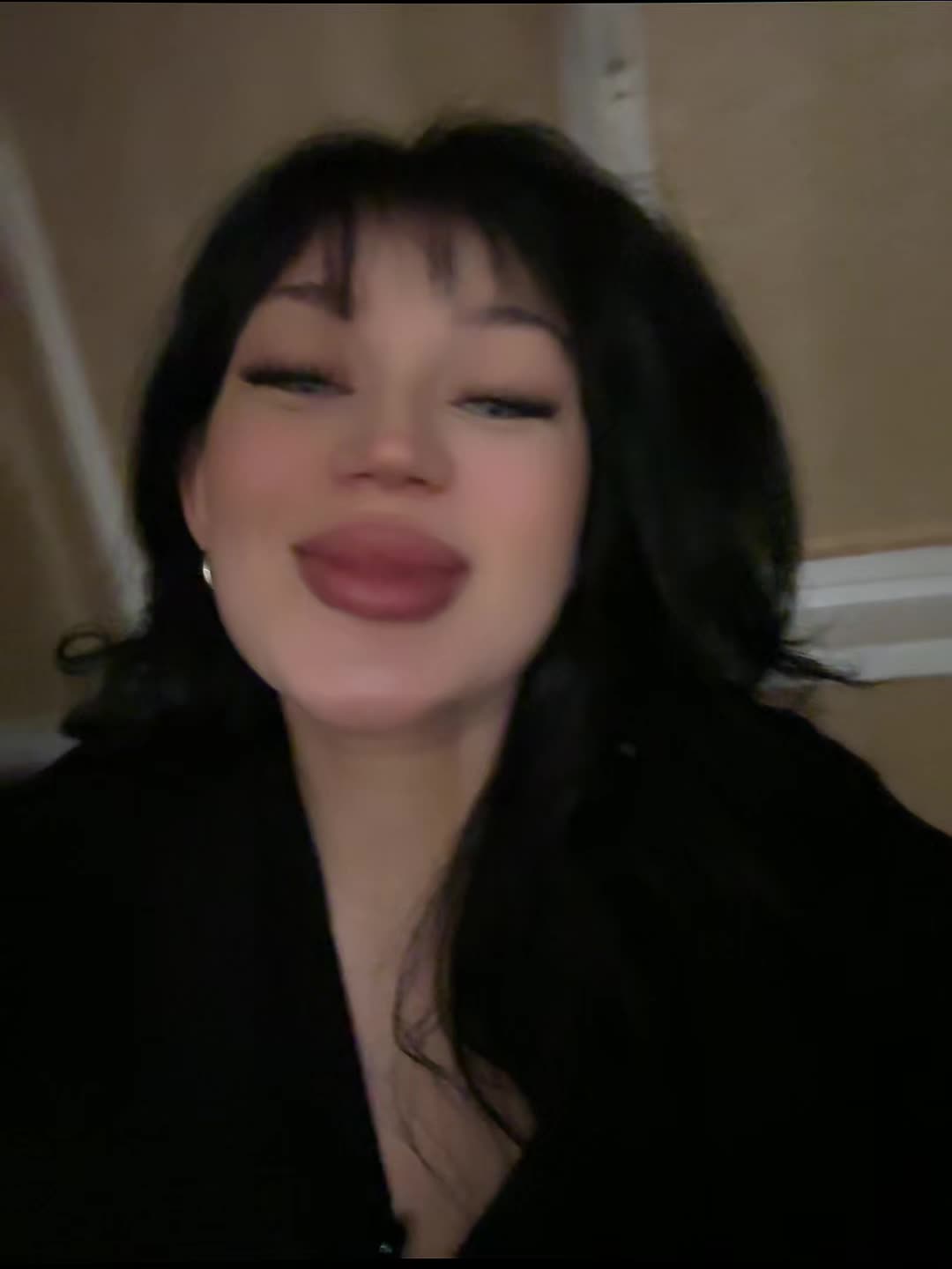 @FayzovnaKari