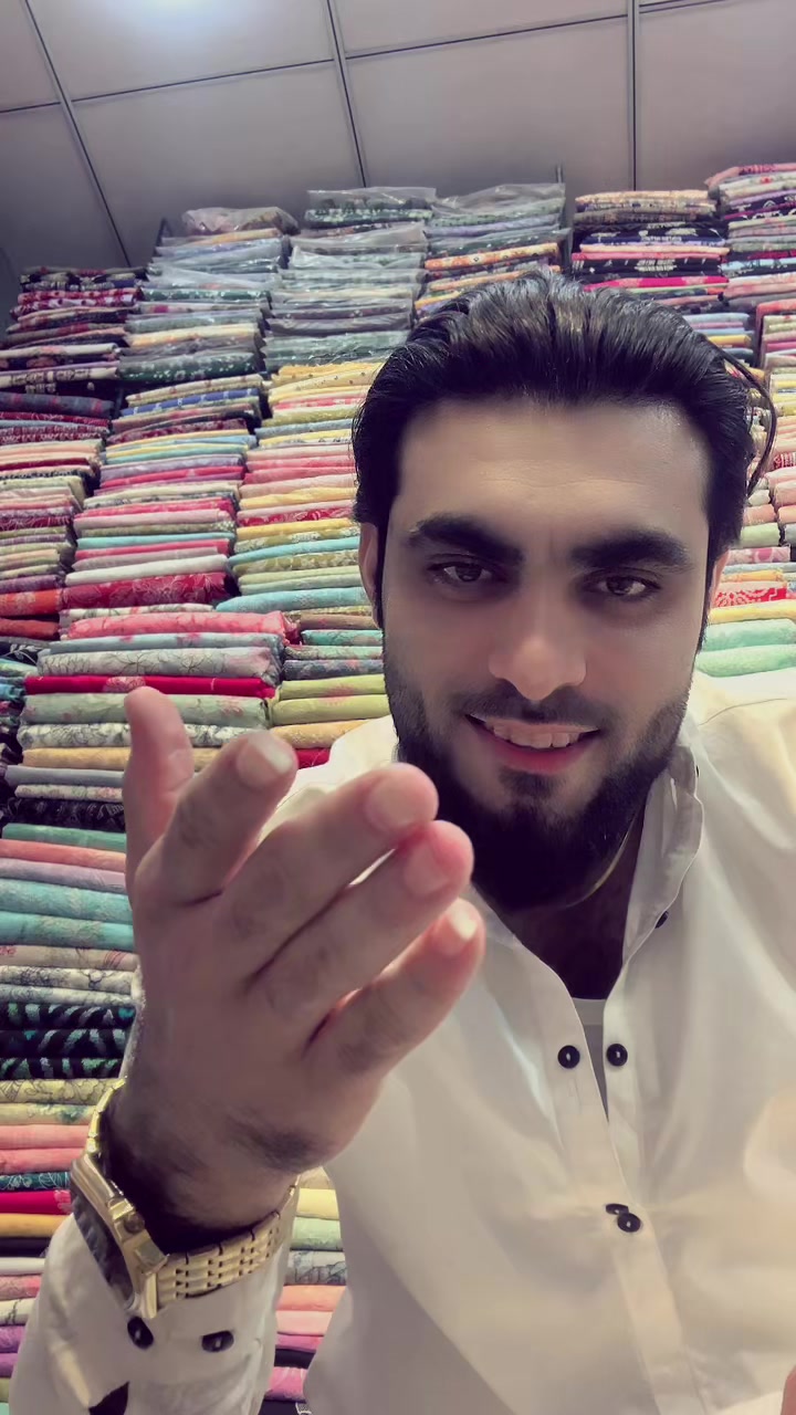 @Zubair pathan🤬