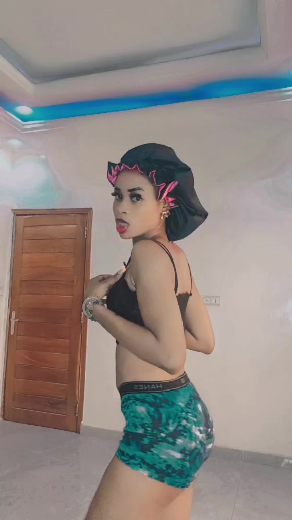 @Jenny Jenny 24452