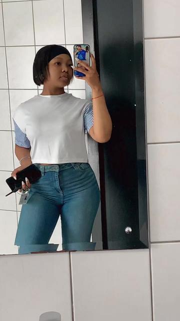 @M A N D I S A Palesa