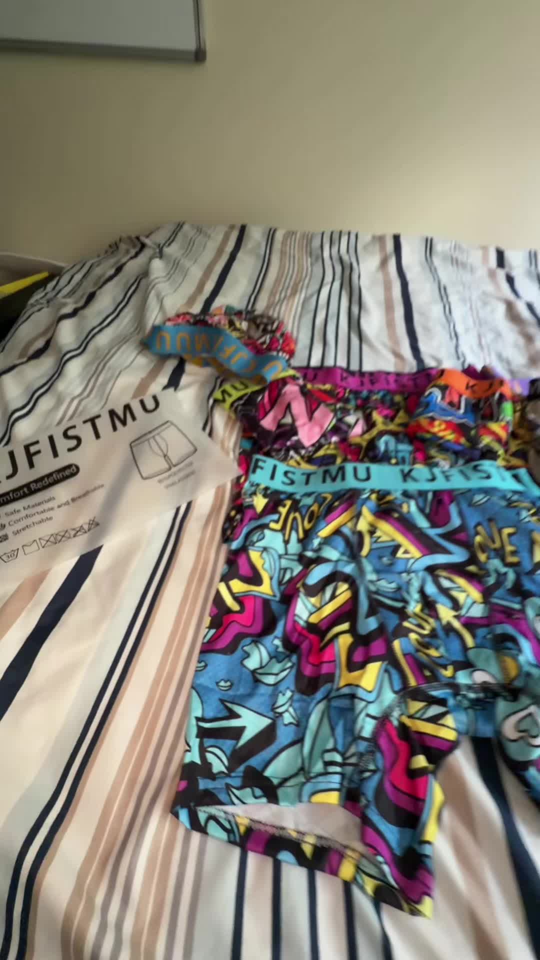 @jaylinfinds