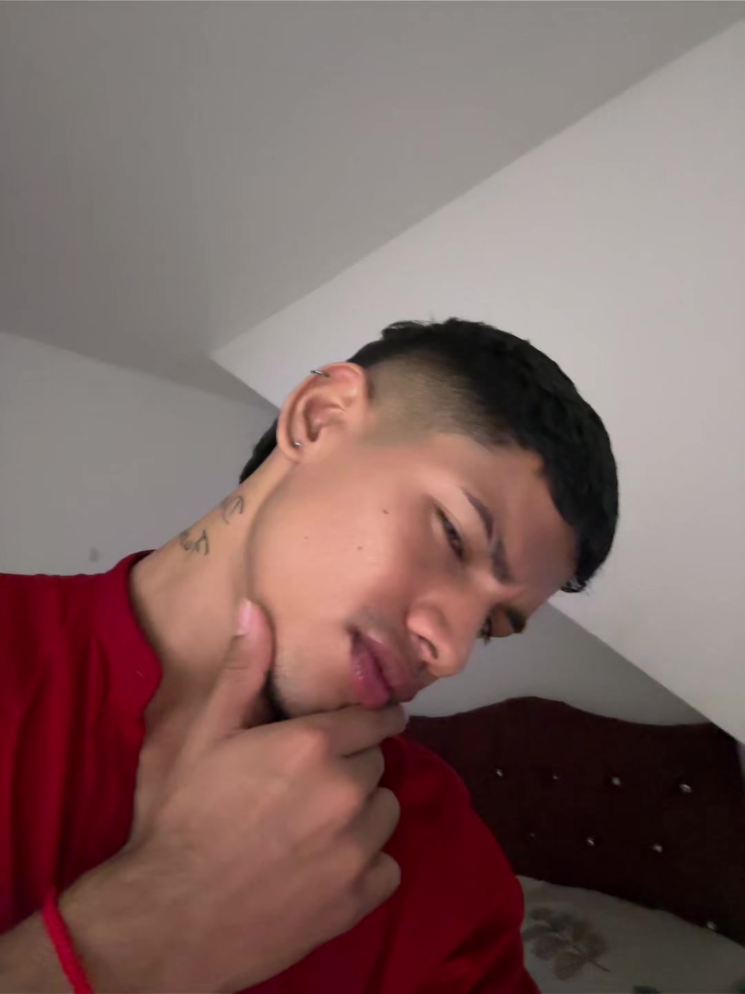 @Julio Acuña