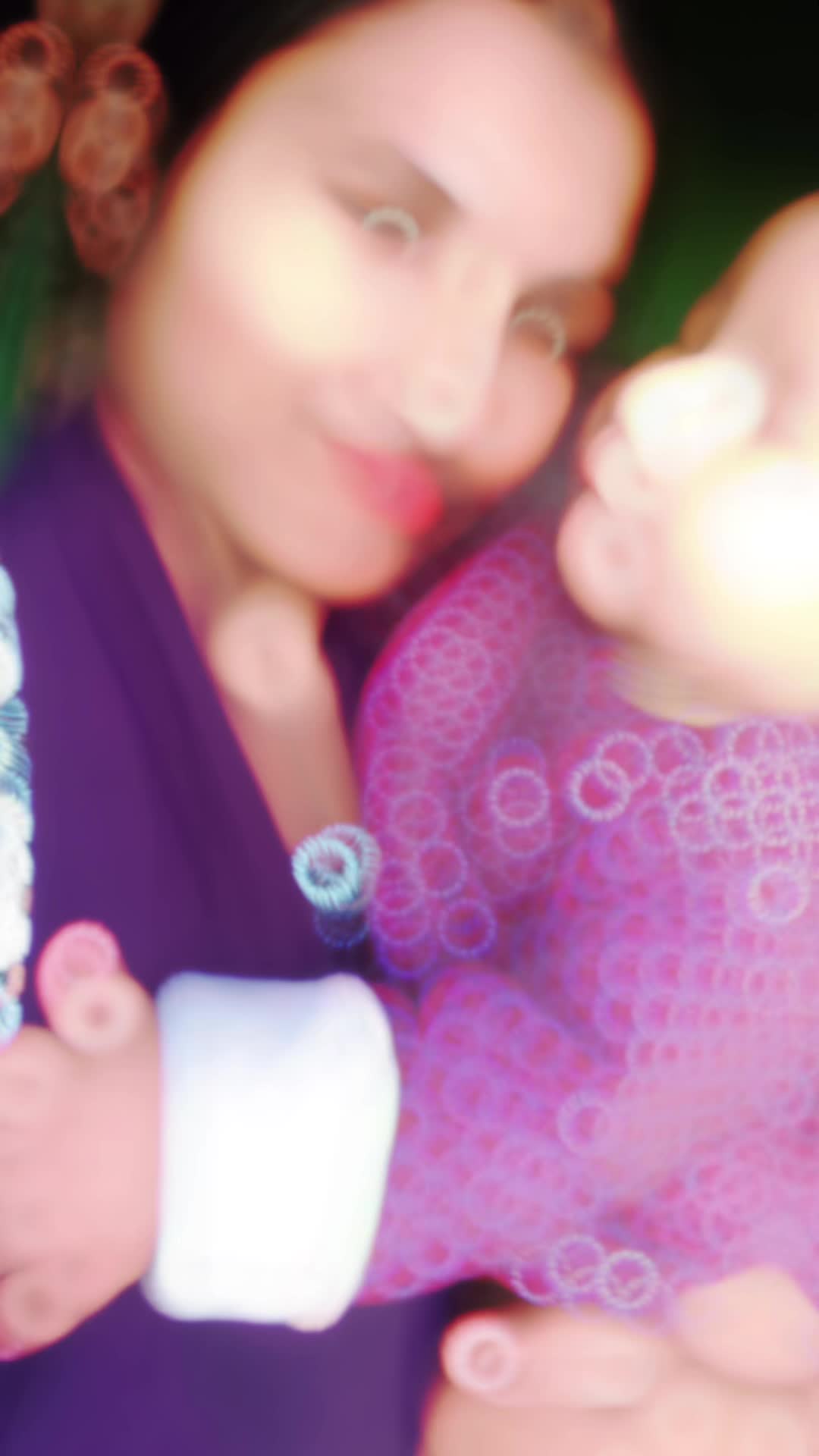 @ayshaanik