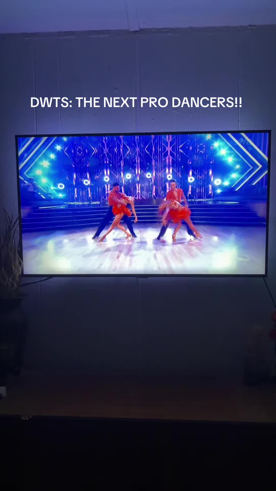 @Morgan|fanofdwts 🪩✨