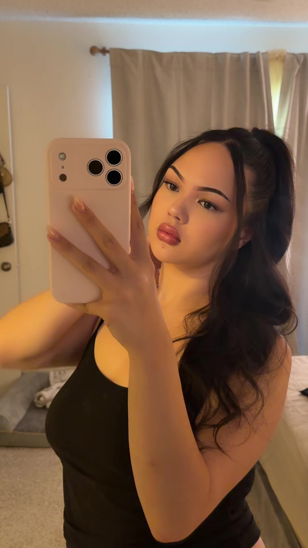 @roxi