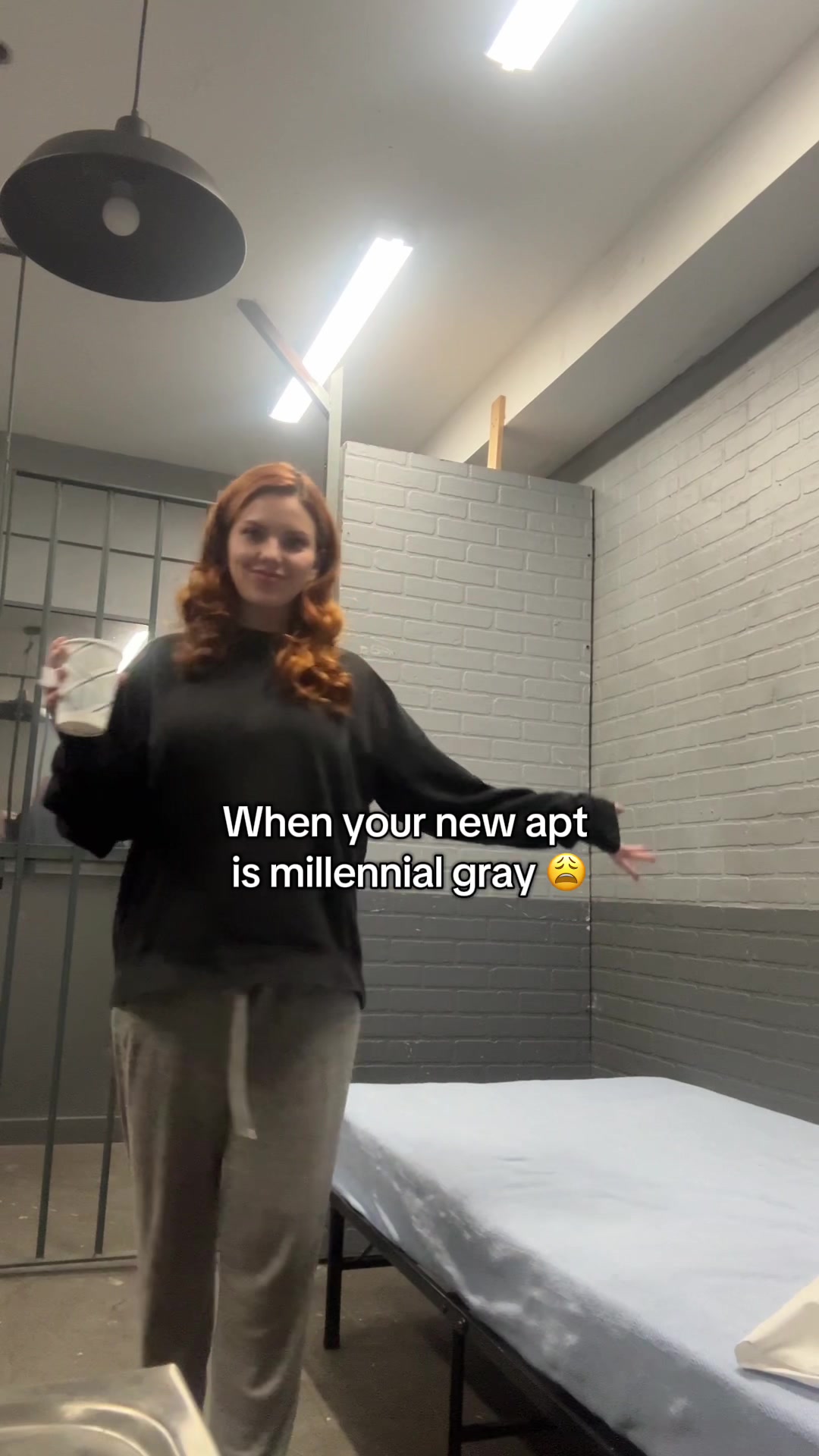 @sarahwinesalot