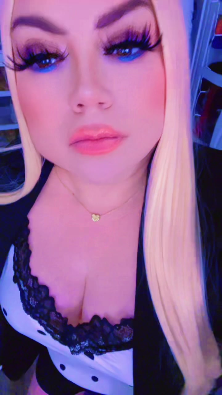 @꧁ Bebe P&eacute;rez 38 💯🐺🧸🌹😈&spades;️꧂