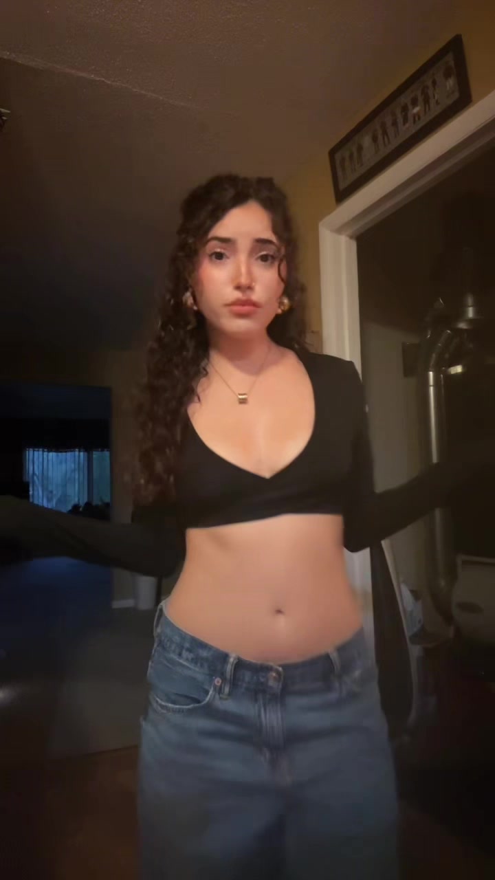 @adriana ☮️🌱🎆🌱