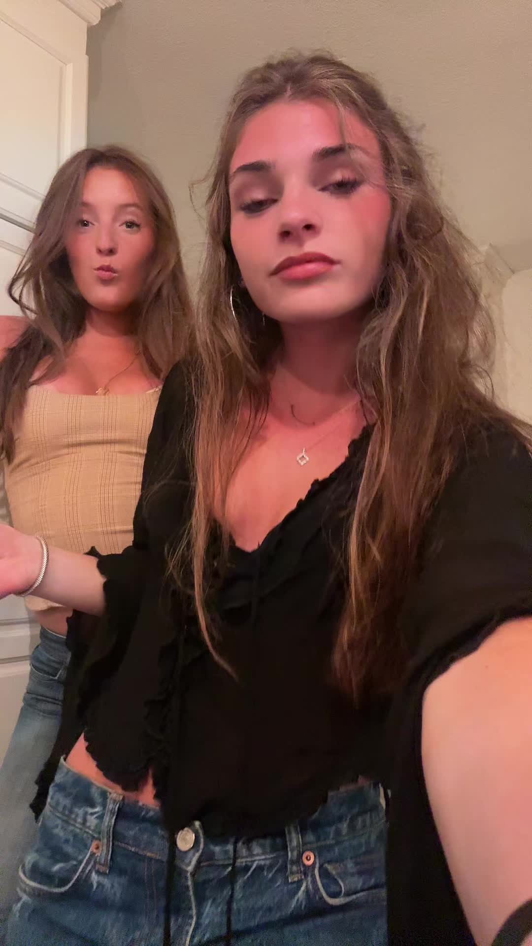 @phoebegrimm