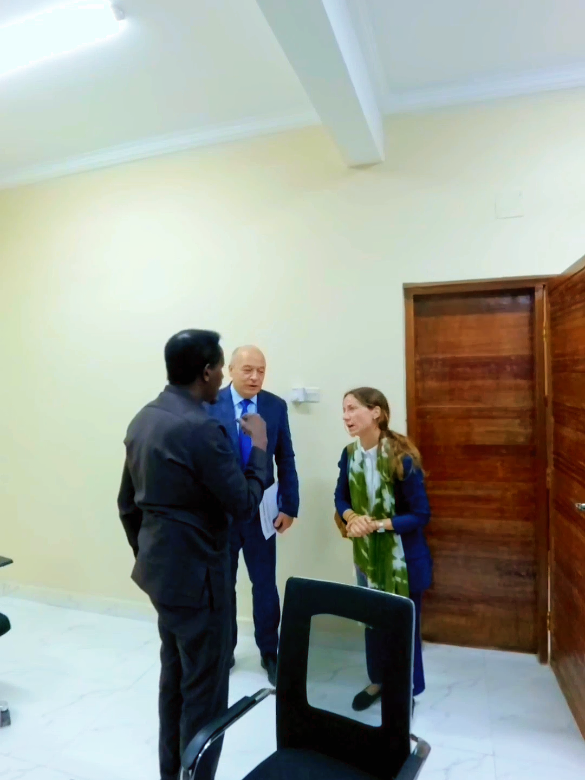 @Hon Abdirizak Xagaa